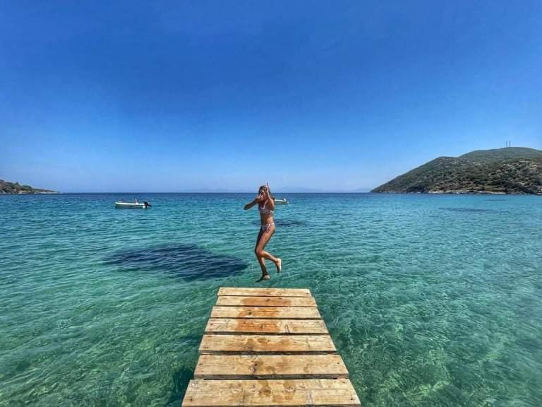 Athina Studio Apartments Kerveli Bagian luar foto