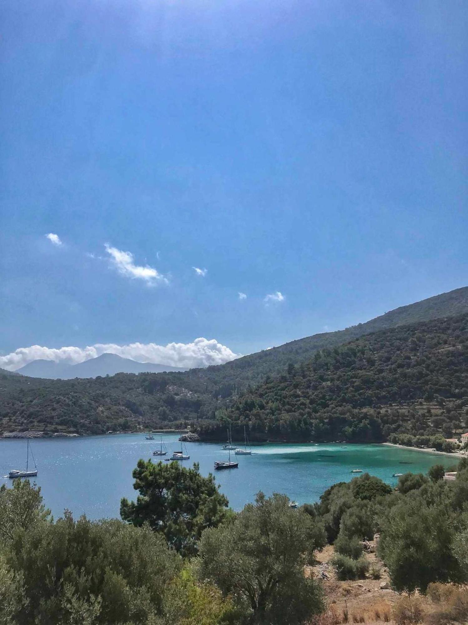 Athina Studio Apartments Kerveli Bagian luar foto