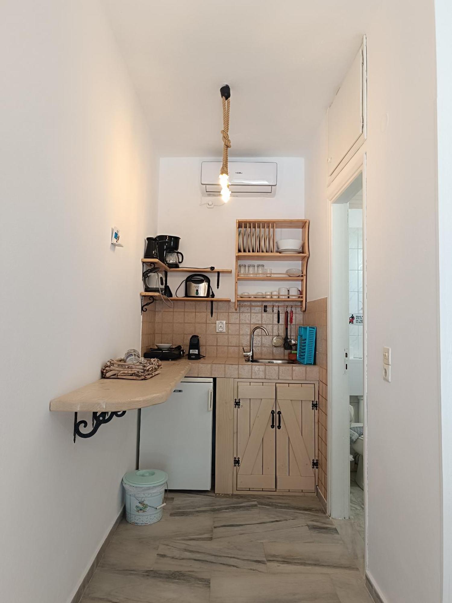 Athina Studio Apartments Kerveli Bagian luar foto