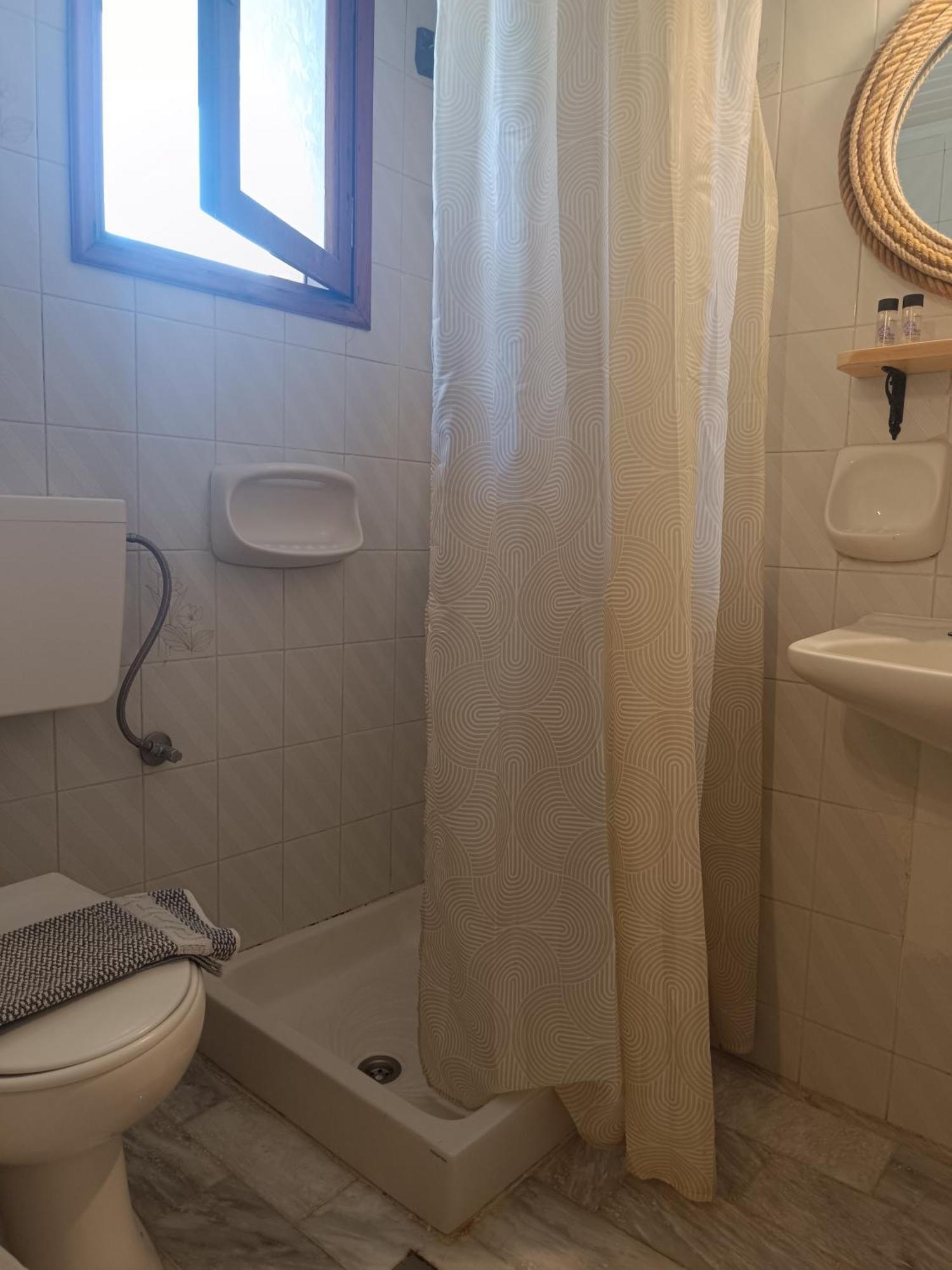 Athina Studio Apartments Kerveli Ruang foto